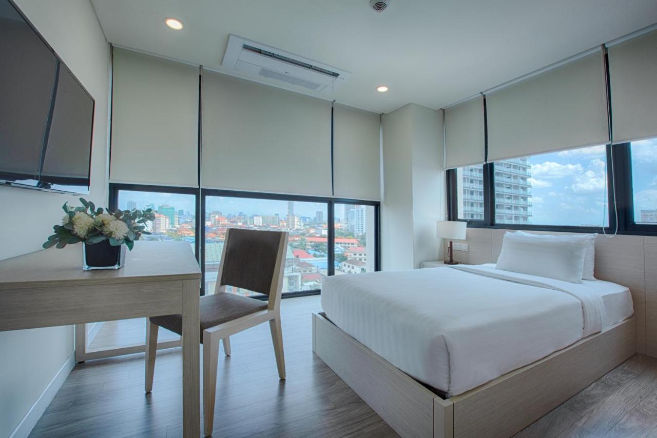 Granferte Phnom Penh Hotel Exterior photo